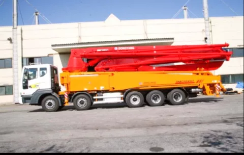 Автобетононасос Dongyang DMC55XRZ