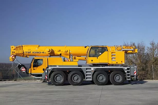 Автокран Liebherr LTM 1090 90 т