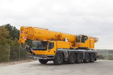 Автокран Liebherr LTM 1130 130 т