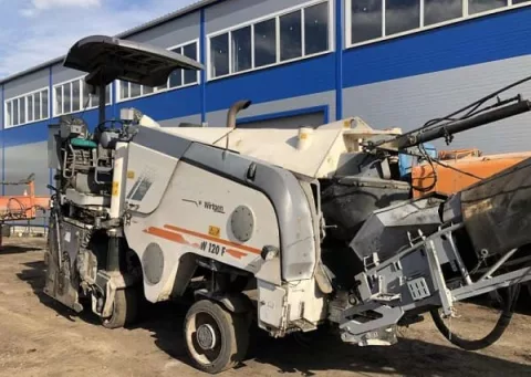 Дорожная фреза Wirtgen W120F