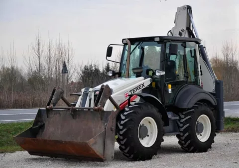 Экскаватор-погрузчик Terex 970