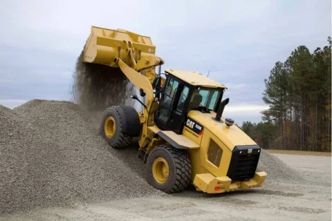 Фронтальный погрузчик Cat 938