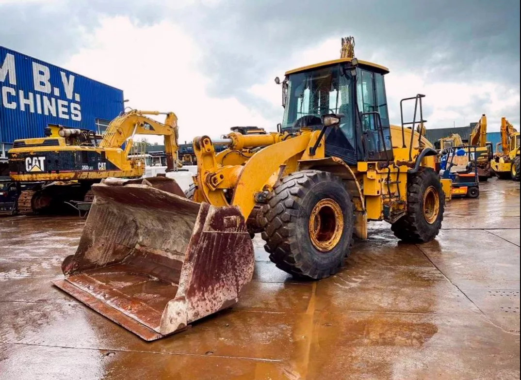 Фронтальный погрузчик Caterpillar 950H