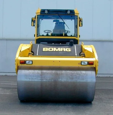 Каток Bomag BW 203 AD-4 12,8 т