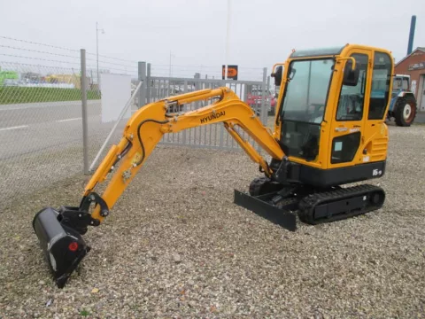 Мини-экскаватор Hyundai R16-9